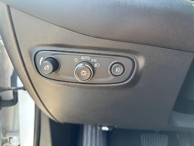 2021 Chevrolet Equinox Vehicle Photo in MANITOWOC, WI 54220-5838