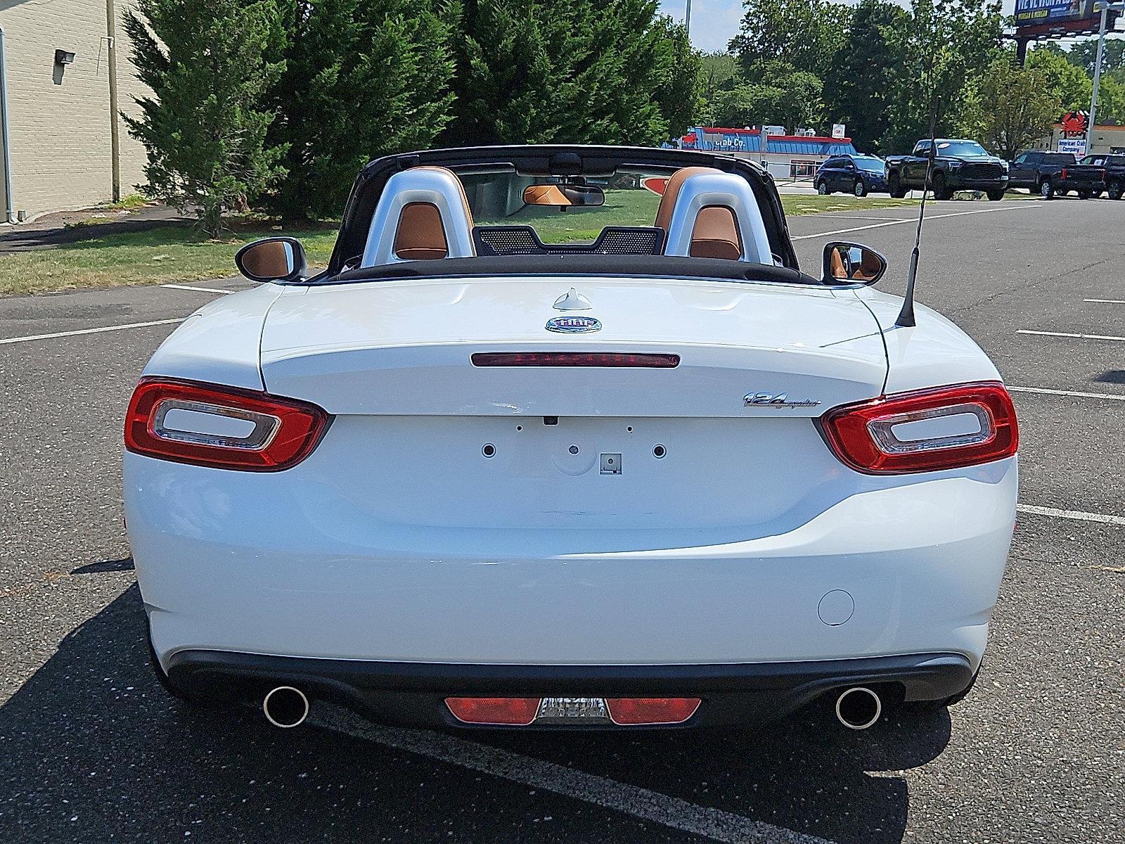 2018 FIAT 124 Spider Vehicle Photo in Trevose, PA 19053