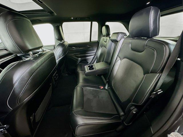 2023 Jeep Grand Cherokee Vehicle Photo in Doylsetown, PA 18901