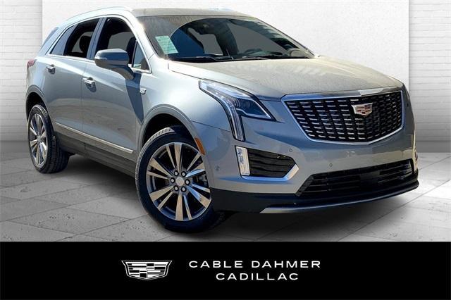 2025 Cadillac XT5 Vehicle Photo in KANSAS CITY, MO 64114-4545