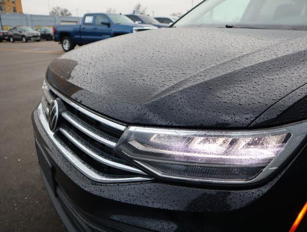 2022 Volkswagen Tiguan Vehicle Photo in DETROIT, MI 48207-4102