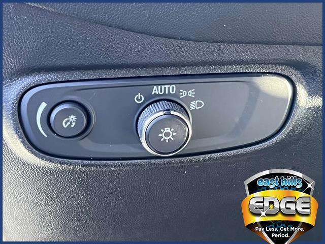 2022 Chevrolet Equinox Vehicle Photo in Roslyn, NY 11576