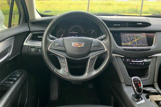 2018 Cadillac XT5 Vehicle Photo in TOPEKA, KS 66609-0000