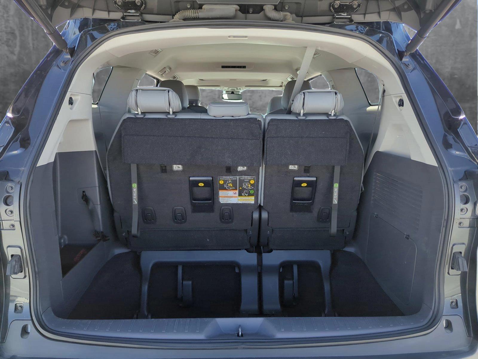 2023 Toyota Sienna Vehicle Photo in Ft. Myers, FL 33907