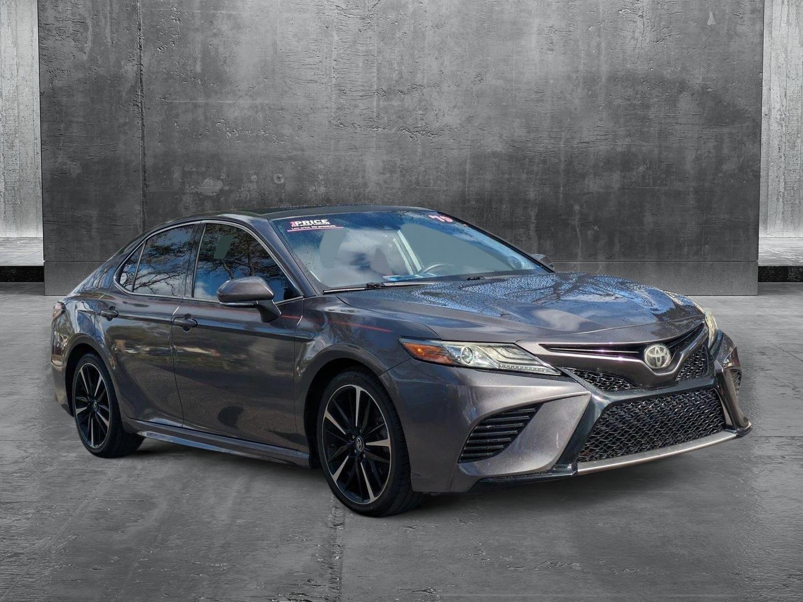 2019 Toyota Camry Vehicle Photo in GREENACRES, FL 33463-3207