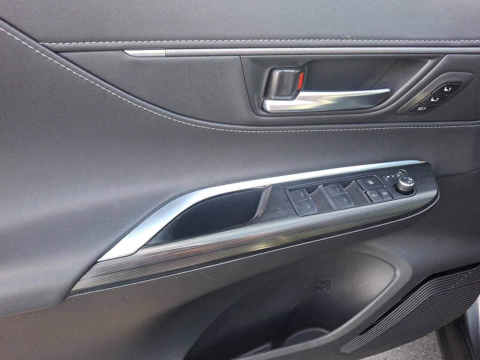 2022 Toyota Venza Vehicle Photo in Harrisburg, PA 17111
