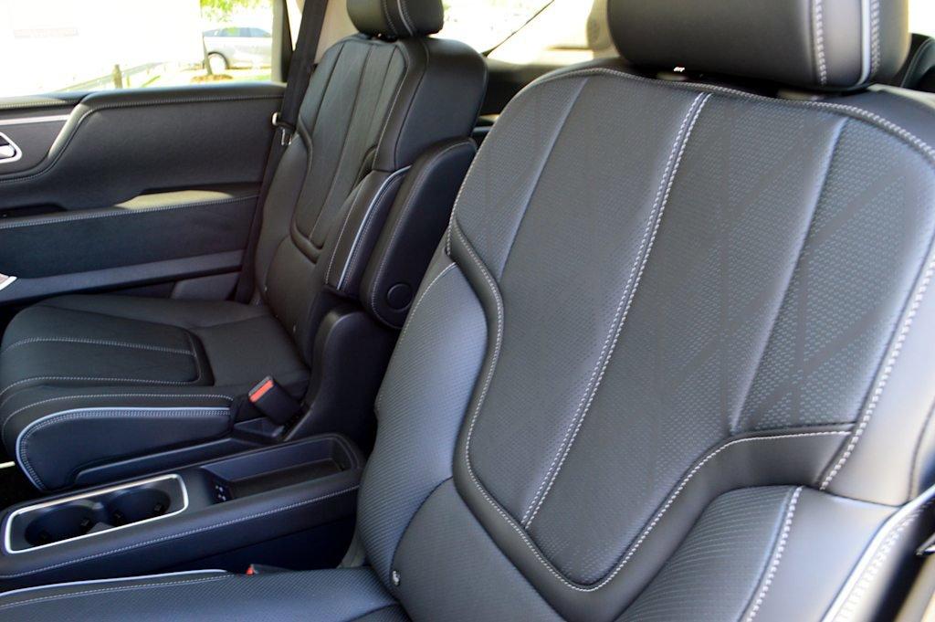 2025 INFINITI QX80 Vehicle Photo in Houston, TX 77090