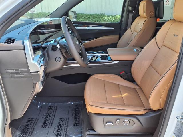 2025 Cadillac Escalade Vehicle Photo in TAMPA, FL 33612-3404
