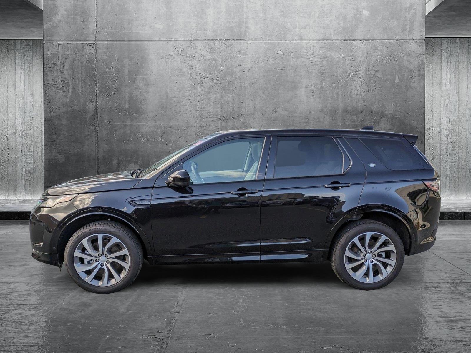 2025 Land Rover Discovery Sport Vehicle Photo in Bethesda, MD 20852
