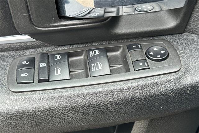 2022 Ram 1500 Classic Vehicle Photo in ELK GROVE, CA 95757-8703