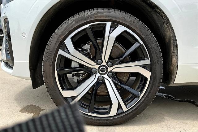 2025 Volvo XC60 Plug-In Hybrid Vehicle Photo in Grapevine, TX 76051