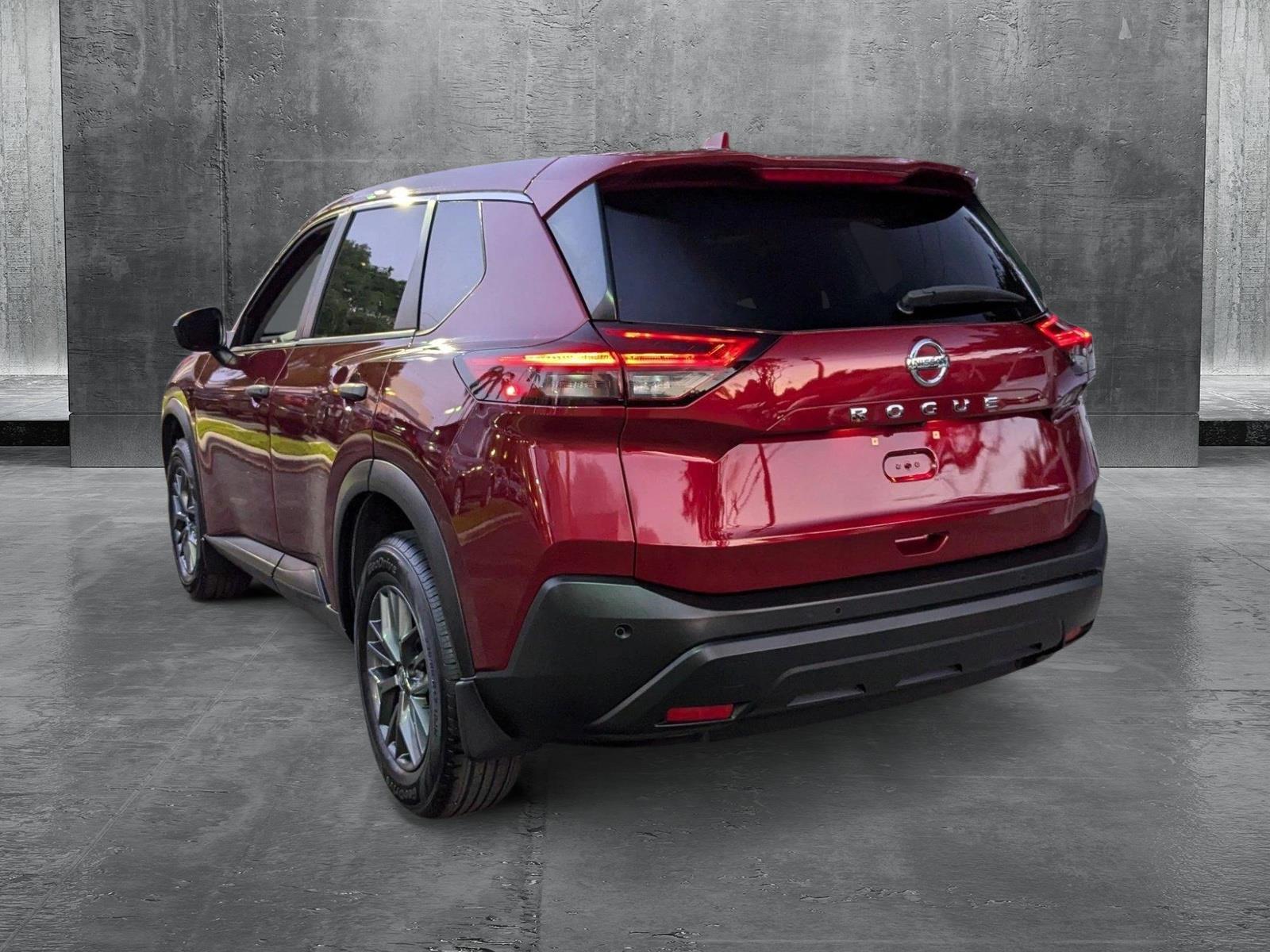2021 Nissan Rogue Vehicle Photo in Miami, FL 33135