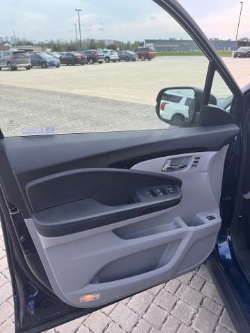 2020 Honda Pilot Vehicle Photo in Peoria, IL 61615