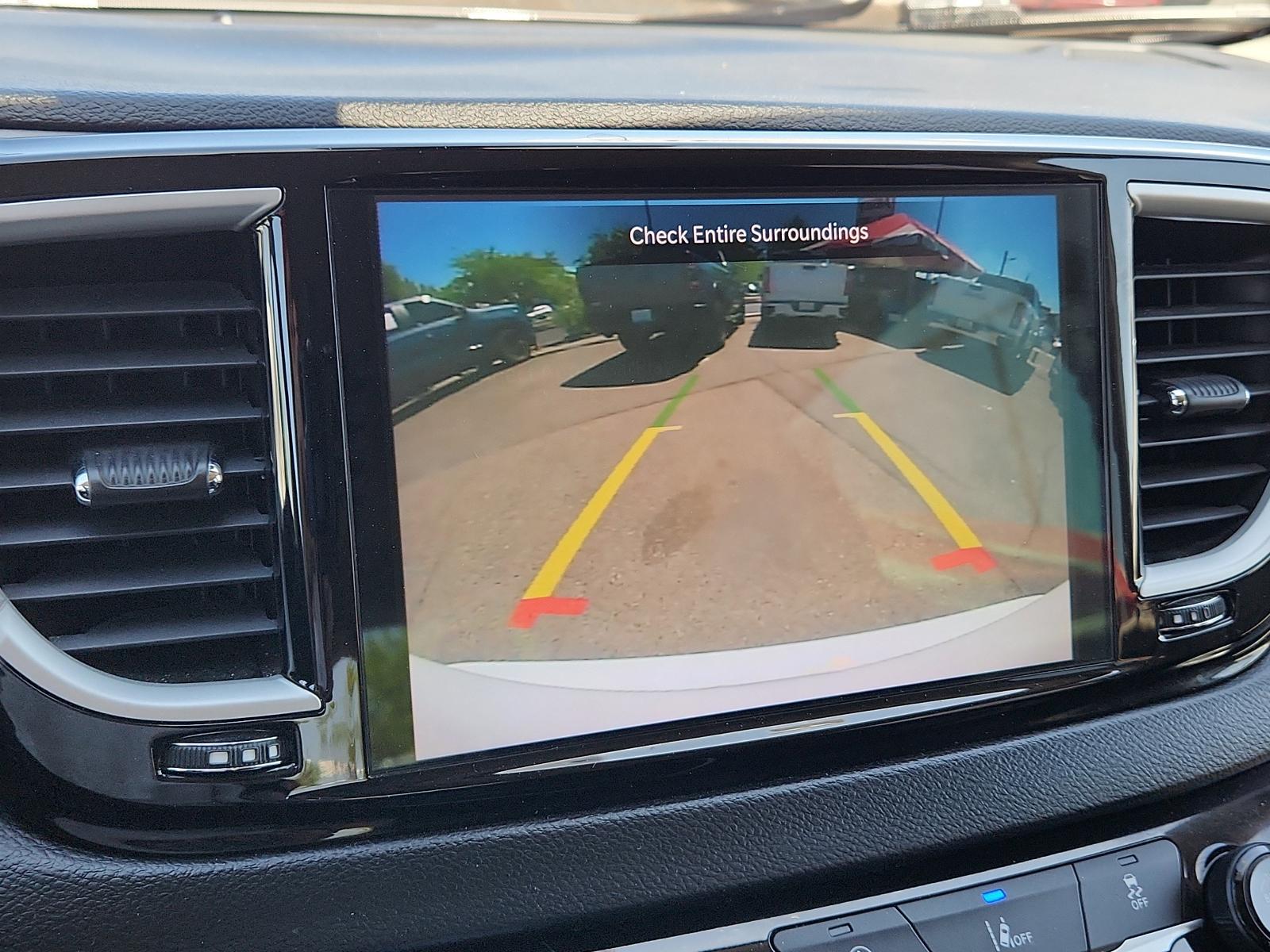 2022 Chrysler Pacifica Vehicle Photo in Albuquerque, NM 87110