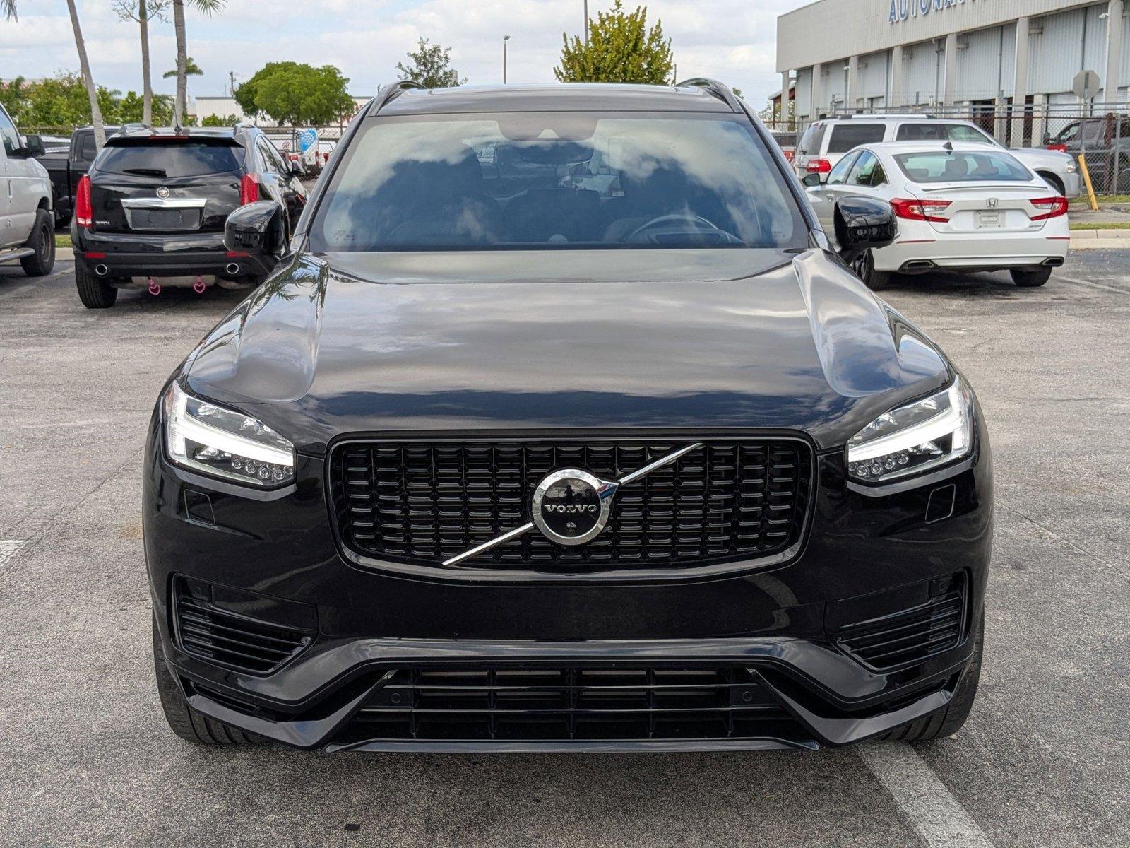 2021 Volvo XC90 Vehicle Photo in Miami, FL 33015