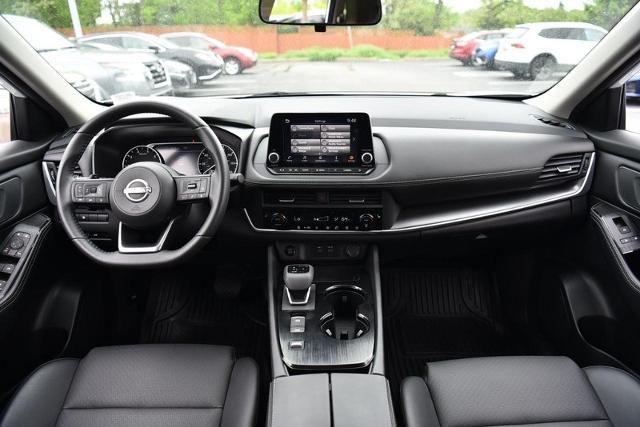 2024 Nissan Rogue Vehicle Photo in Ballwin, MO 63011