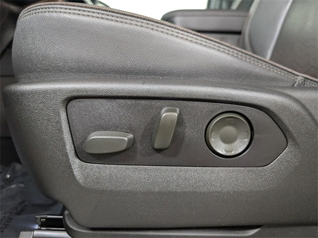2021 Chevrolet Tahoe Vehicle Photo in ENGLEWOOD, CO 80113-6708