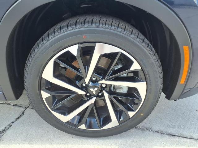 2025 Mitsubishi Outlander Plug-In Hybrid Vehicle Photo in Tampa, FL 33612