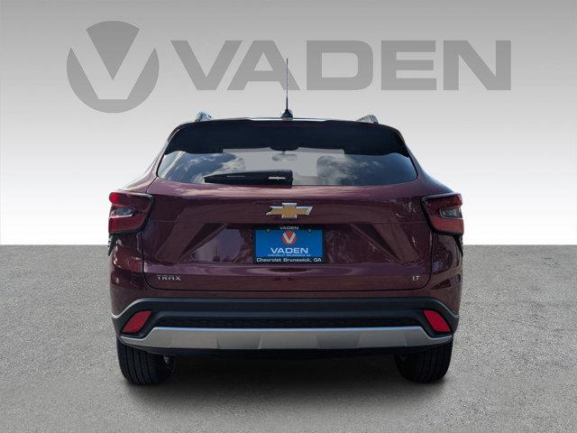 2025 Chevrolet Trax Vehicle Photo in BRUNSWICK, GA 31525-1881
