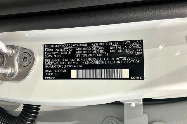 2025 Volvo EX90 Vehicle Photo in Houston, TX 77007