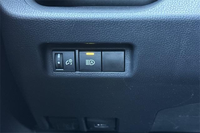 2023 Toyota RAV4 Vehicle Photo in ELK GROVE, CA 95757-8703