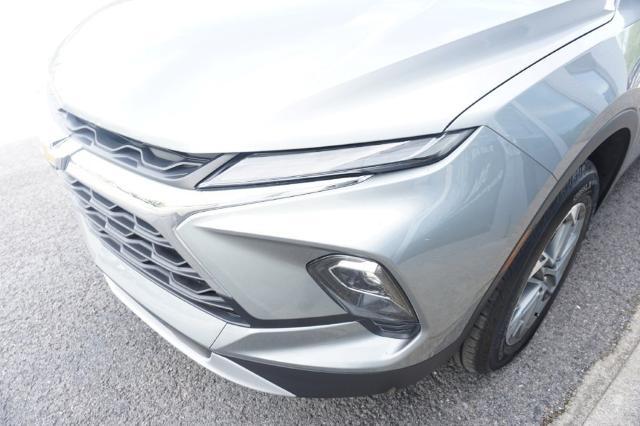2023 Chevrolet Blazer Vehicle Photo in FAIRMONT, WV 26554-2318