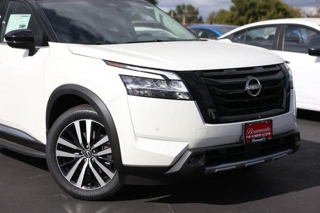 2025 Nissan Pathfinder Vehicle Photo in Hazelwood, MO 63042