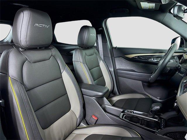 2025 Chevrolet Trailblazer Vehicle Photo in PUYALLUP, WA 98371-4149
