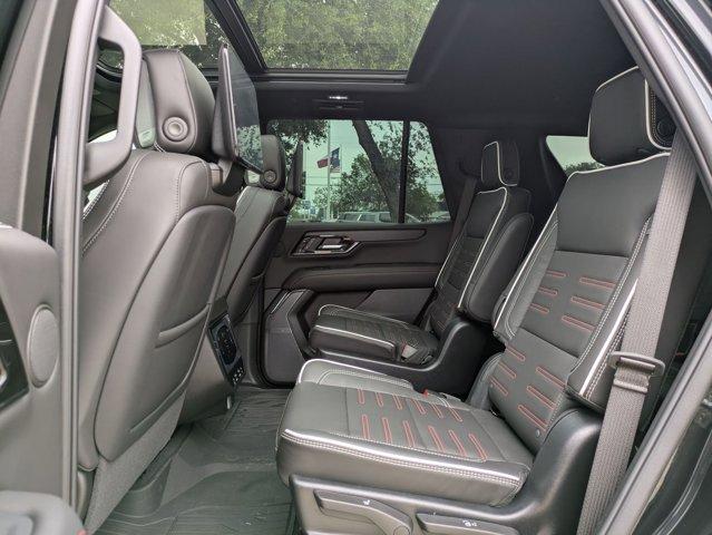 2025 GMC Yukon Vehicle Photo in SELMA, TX 78154-1459