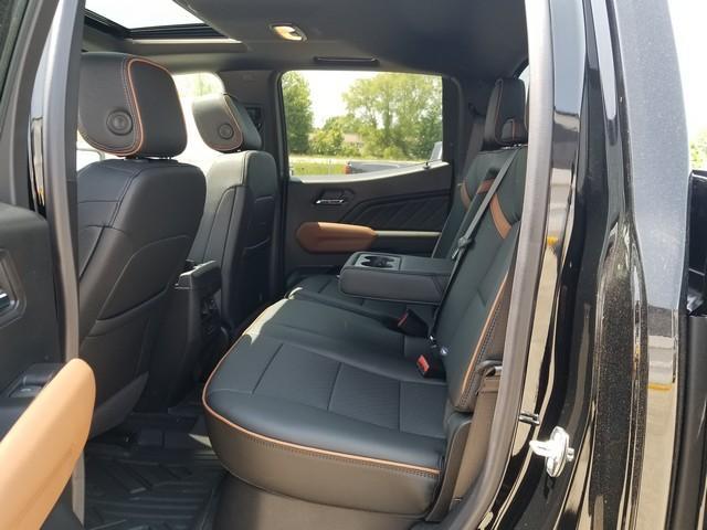 2025 GMC Canyon Vehicle Photo in ELYRIA, OH 44035-6349