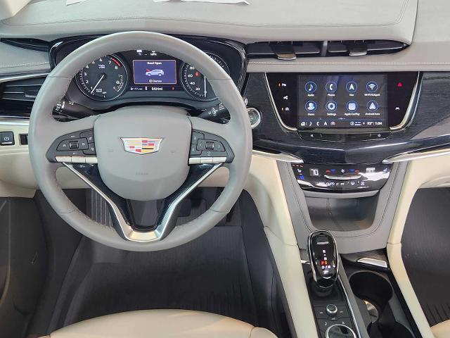 2024 Cadillac XT6 Vehicle Photo in HOUSTON, TX 77079