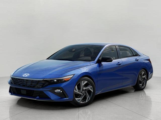 2025 Hyundai ELANTRA Vehicle Photo in Green Bay, WI 54304