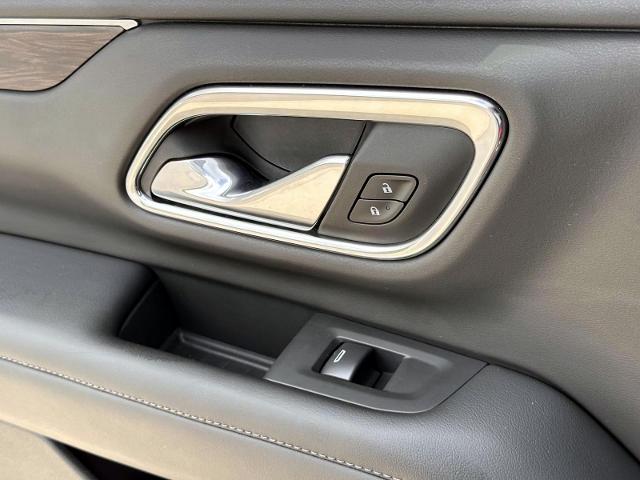 2023 Chevrolet Tahoe Vehicle Photo in Roslyn, NY 11576