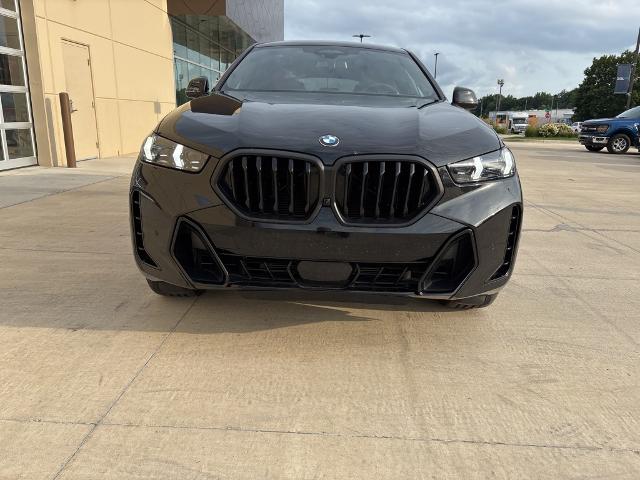 2024 BMW X6 xDrive40i Vehicle Photo in Peoria, IL 61615