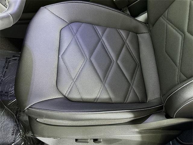 2024 Volkswagen Atlas Vehicle Photo in Puyallup, WA 98371