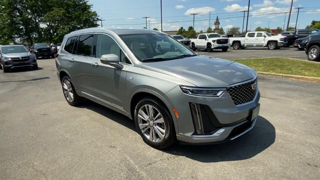 2024 Cadillac XT6 Vehicle Photo in WILLIAMSVILLE, NY 14221-2883