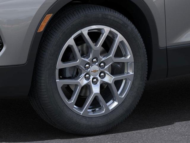 2025 Chevrolet Blazer Vehicle Photo in Roslyn, NY 11576