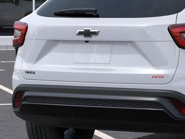 2025 Chevrolet Trax Vehicle Photo in Roslyn, NY 11576
