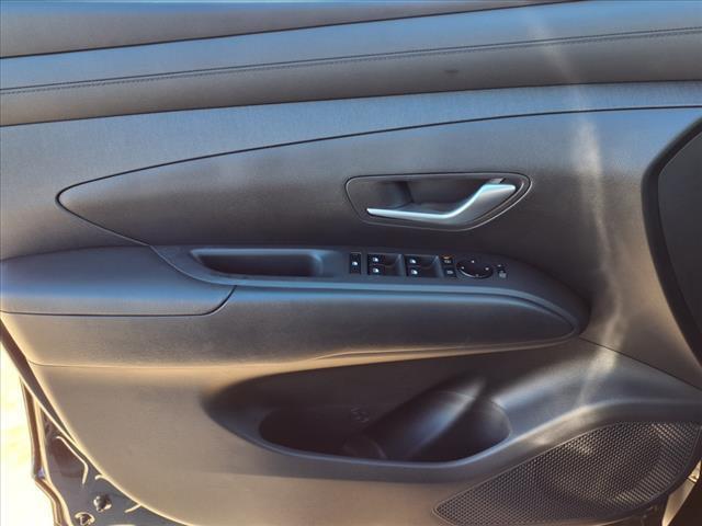 2025 Hyundai TUCSON Hybrid Vehicle Photo in Peoria, IL 61615