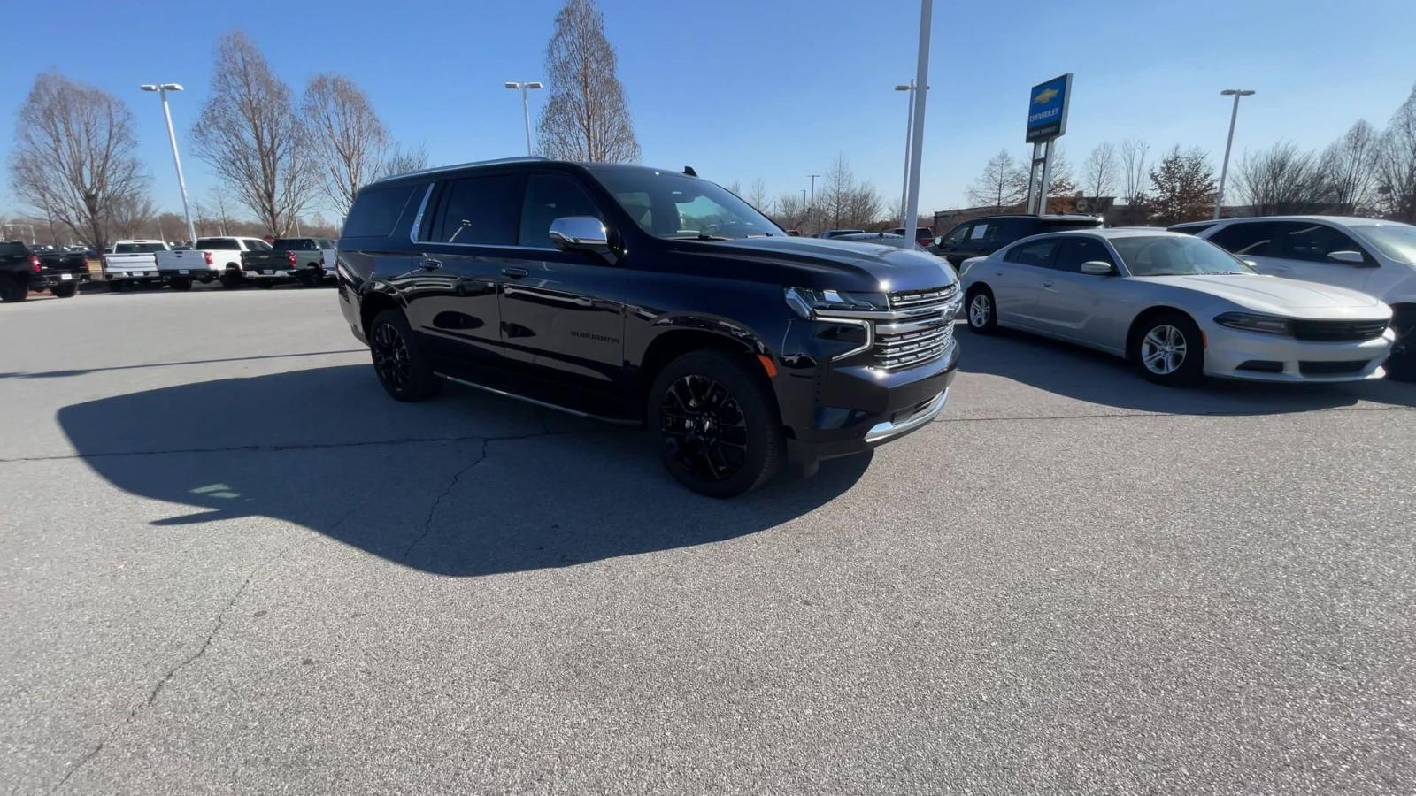 2024 Chevrolet Suburban Vehicle Photo in BENTONVILLE, AR 72712-4322