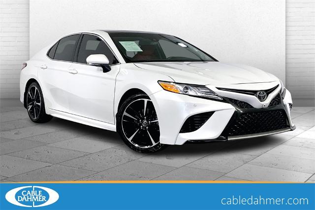 2018 Toyota Camry Vehicle Photo in Lees Summit, MO 64086