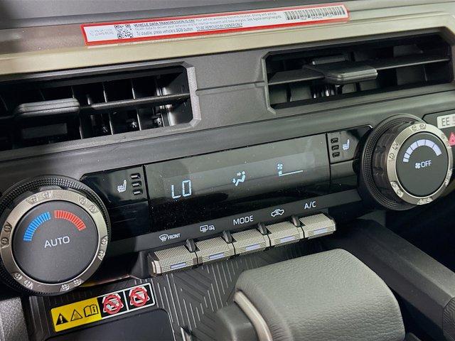 2025 Toyota Tacoma 4WD Vehicle Photo in Flemington, NJ 08822