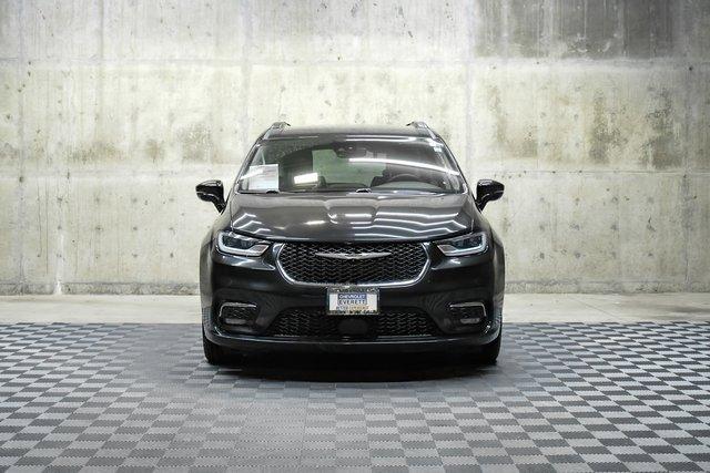 2022 Chrysler Pacifica Vehicle Photo in EVERETT, WA 98203-5662