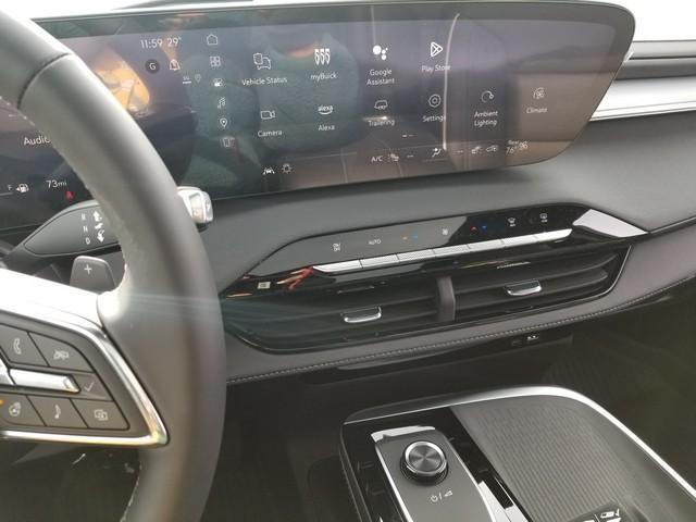 2025 Buick Enclave Vehicle Photo in ELYRIA, OH 44035-6349