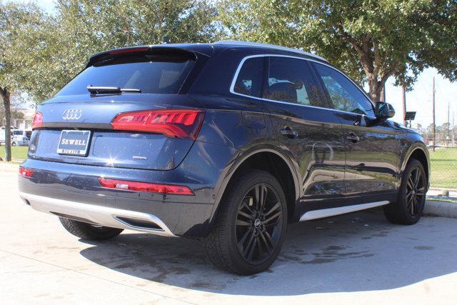 2020 Audi Q5 Vehicle Photo in HOUSTON, TX 77090