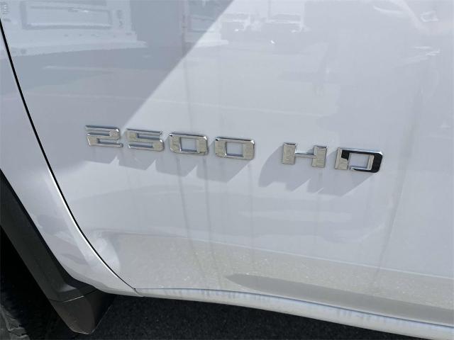 2024 Chevrolet Silverado 2500 HD Vehicle Photo in ALCOA, TN 37701-3235