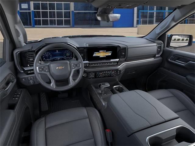 2025 Chevrolet Silverado 1500 Vehicle Photo in ENGLEWOOD, CO 80113-6708