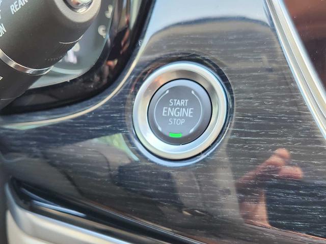 2025 Cadillac XT6 Vehicle Photo in HOUSTON, TX 77079