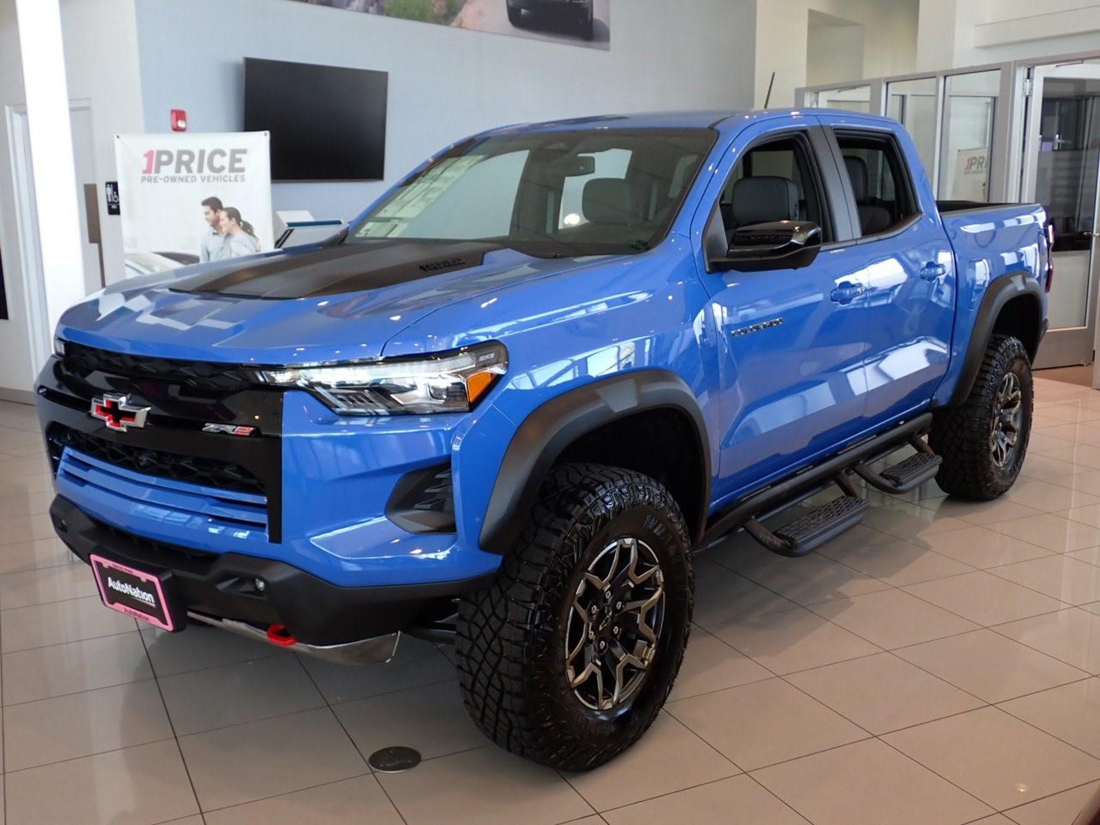 2025 Chevrolet Colorado Vehicle Photo in DENVER, CO 80221-3610