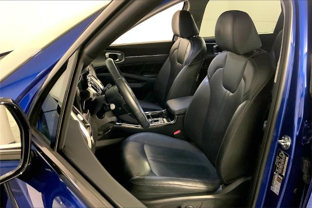 2023 Kia Sorento Vehicle Photo in Lees Summit, MO 64086
